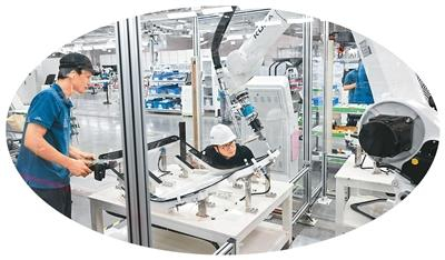处于国际第一梯队，中国智能网联汽车为何发展快