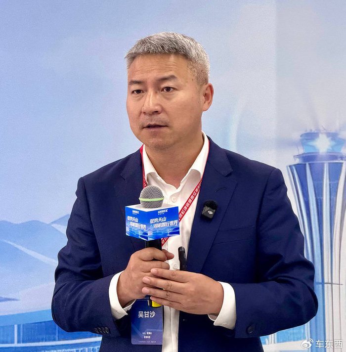 国仁对话吴甘沙：从“黄金铲子”到“新劳动力”，自动驾驶的下个十年